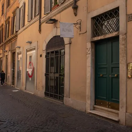 Vittoria House *