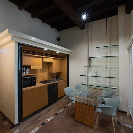 Vittoria House